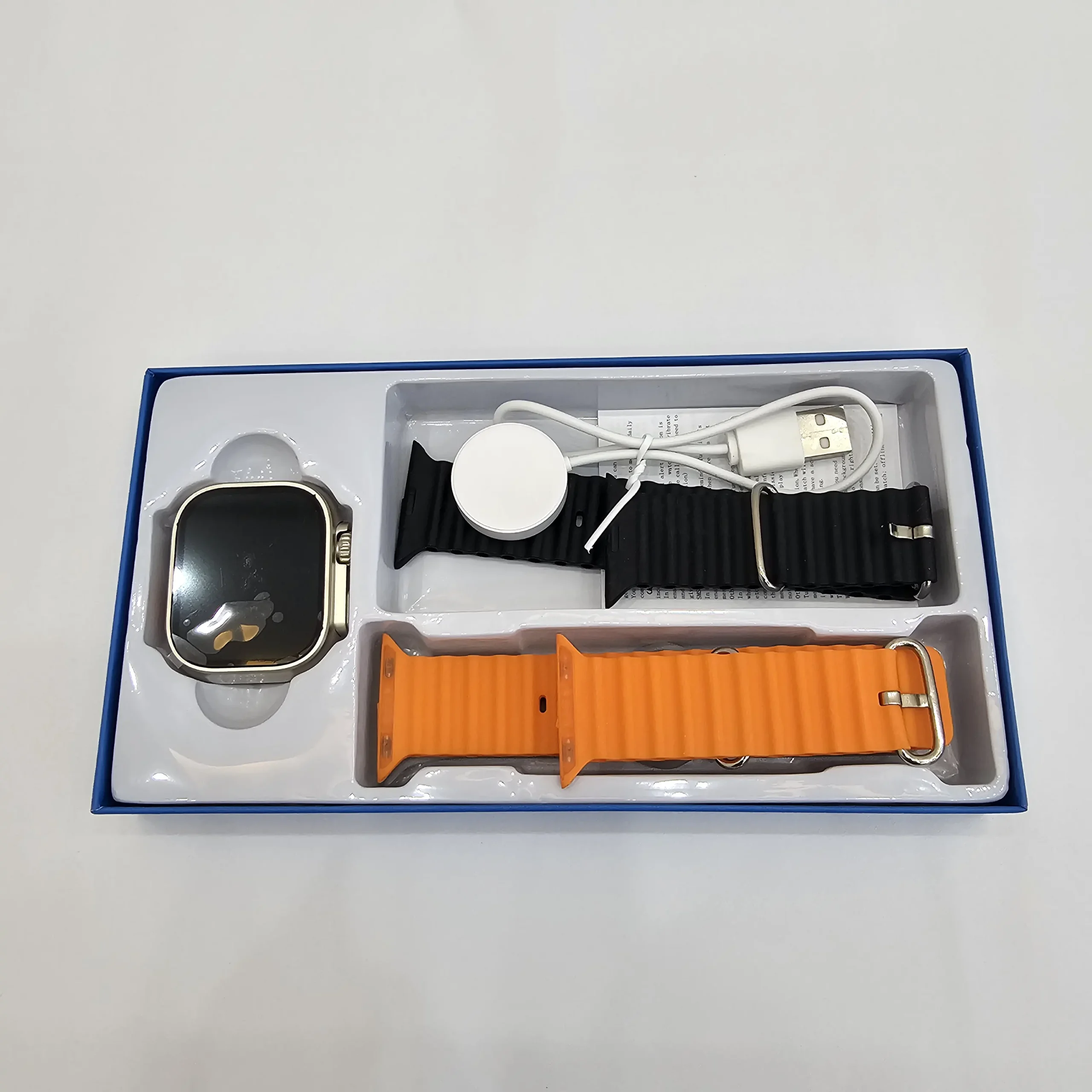 ساعت هوشمند A10 Ultra 2 3 ساعت هوشمند AIO Ultra 2 با بند رنگی، نمایشگر AMOLED و کنترل با انگشت