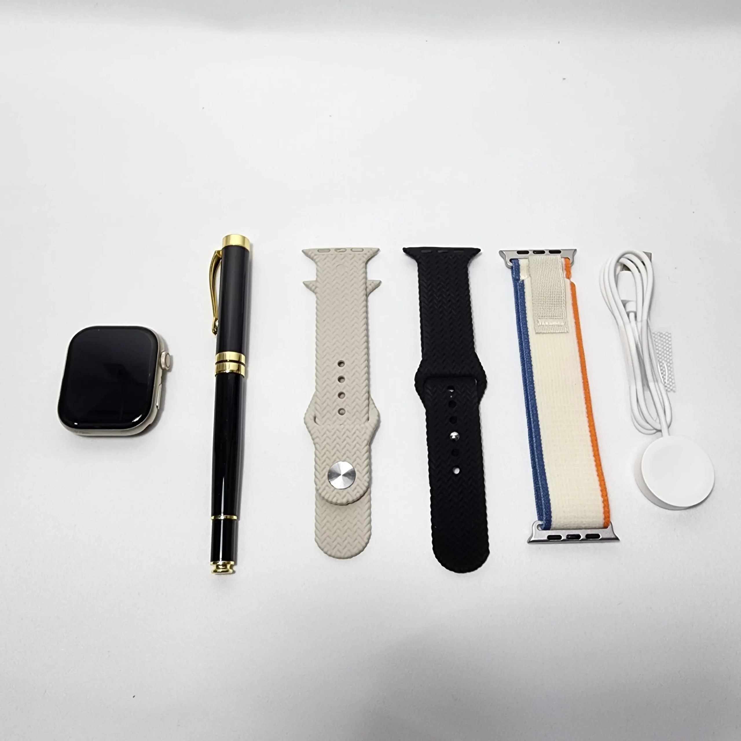 ساعت هوشمند HK20 PRO PLUS 3 بستهبندی ساعت هوشمند HK20 PRO+ از برند HuanHong با ویژگیهایی مانند ChatGPT، فروشگاه اپلیکیشن، ضبط صدا و واچفیس AI