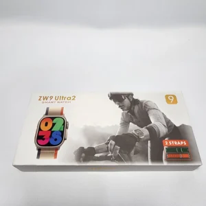 محتویات جعبه ساعت هوشمند ZW9 Ultra2 شامل خود ساعت، بند سیلیکونی، شارژر مگنتی و دفترچه راهنما