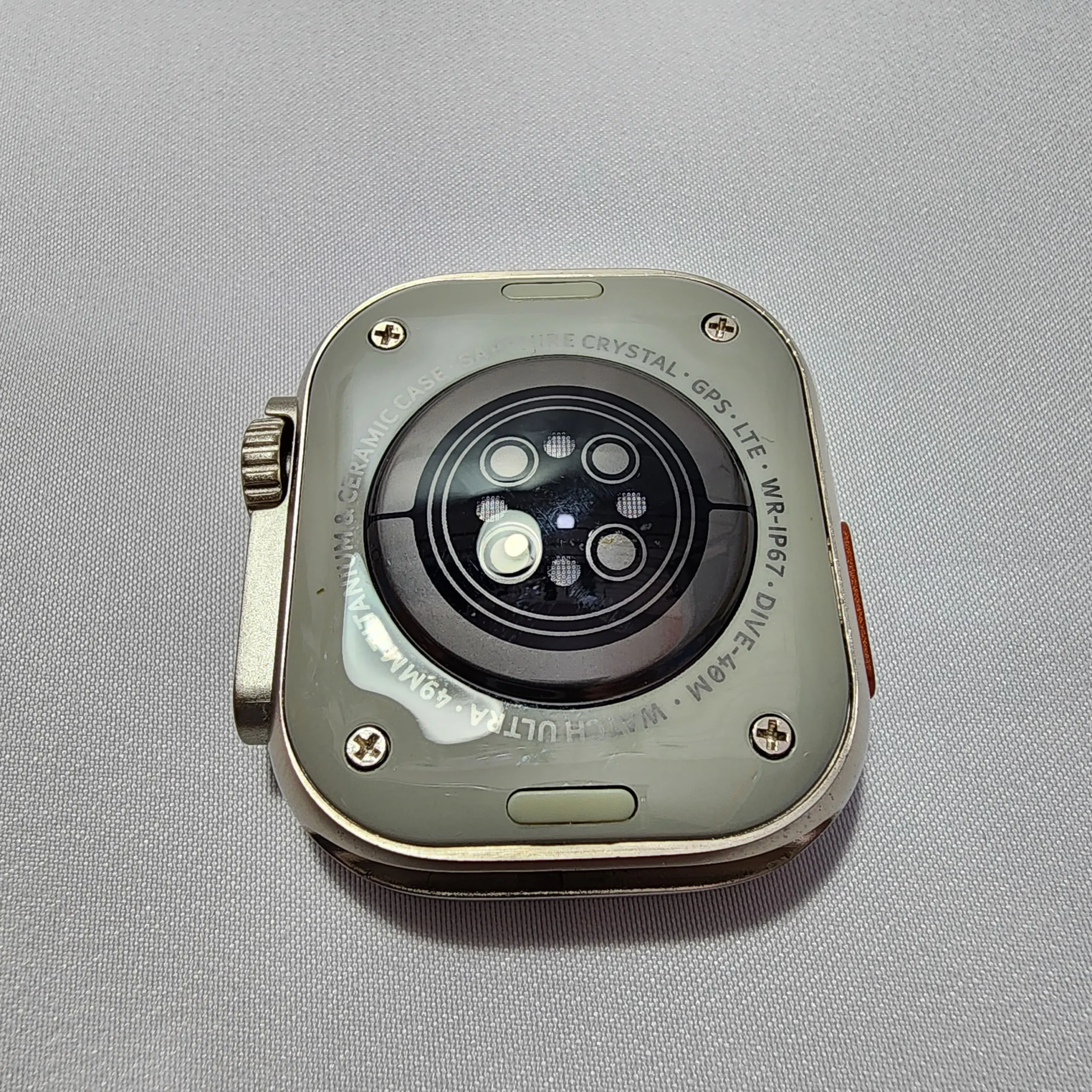 ساعت هوشمند Ultra 9 صفحه 2.03 اینچ + شارژ بیسیم همراه ۷ بند قابل تعویض 5 ساعت هوشمند Ultra 9 همراه با بندهای قابل تعویض