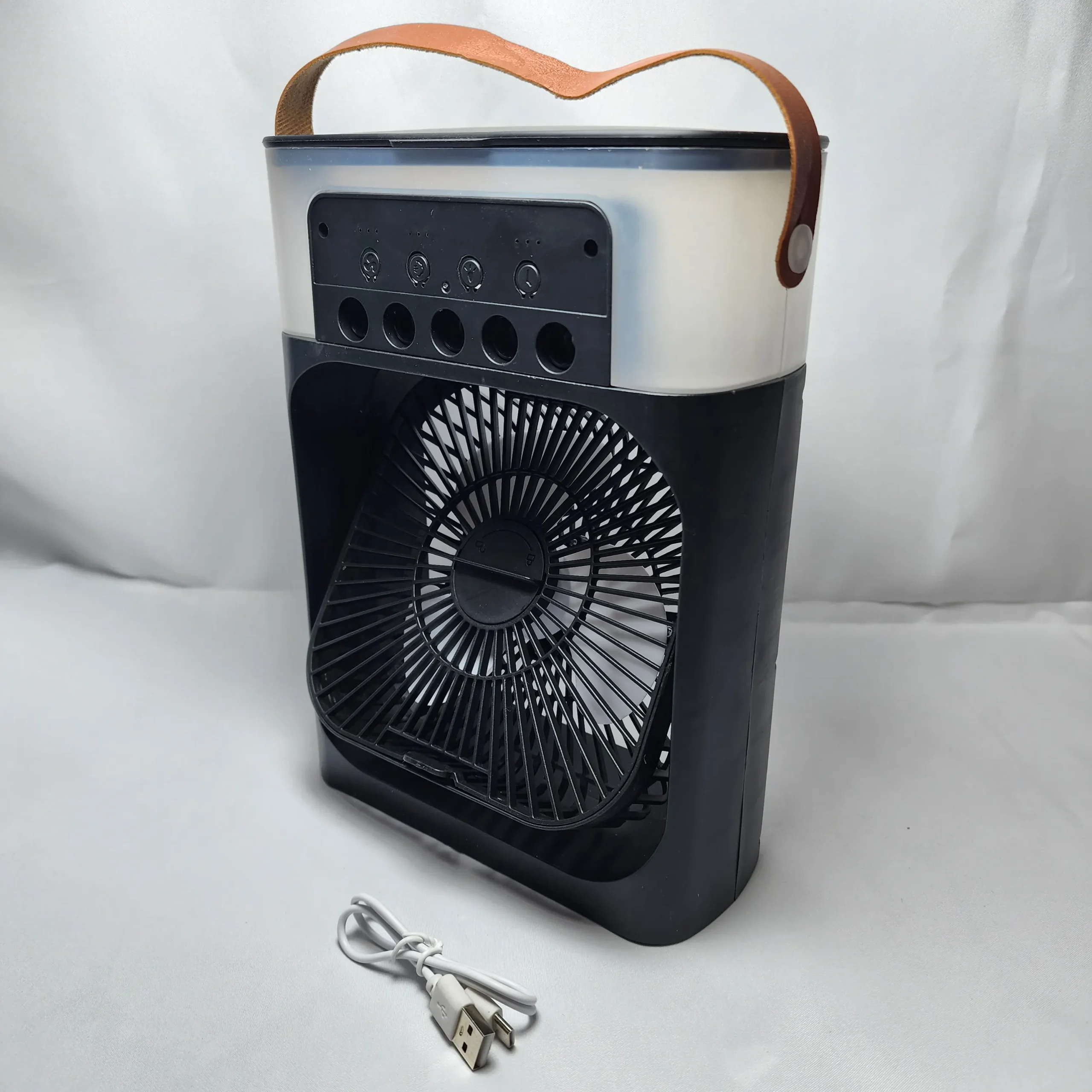 پنکه خنککننده رومیزی Mini Cooling Fan مدل توربینی با مخزن آب و اسپری مه خنک 4 مینی کولر، پنکه آبی قابل حمل، کولر رومیزی USB، فن خنککننده همراه، فن اسپری مه، کولر کوچک