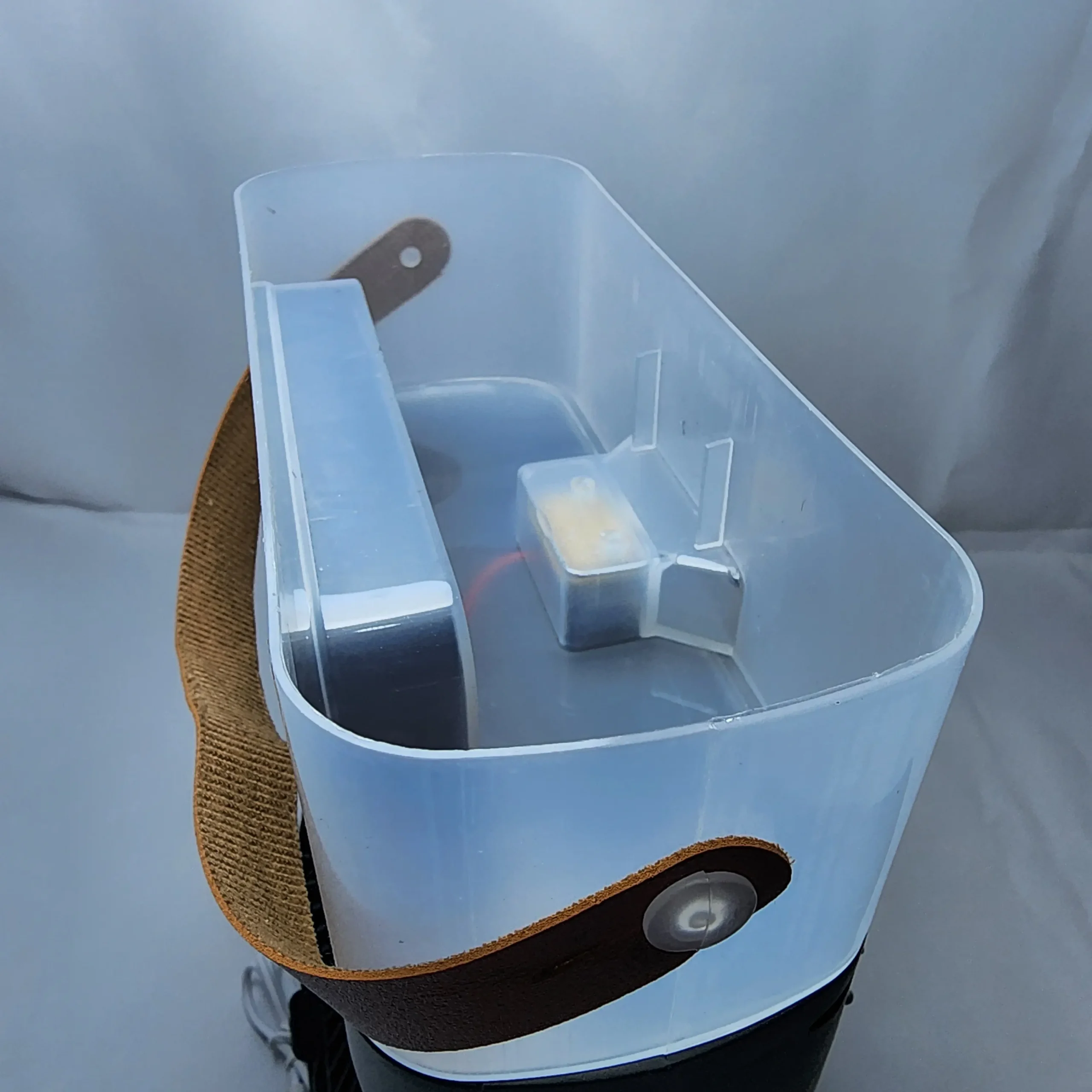 پنکه خنککننده رومیزی Mini Cooling Fan مدل توربینی با مخزن آب و اسپری مه خنک 5 مینی کولر، پنکه آبی قابل حمل، کولر رومیزی USB، فن خنککننده همراه، فن اسپری مه، کولر کوچک